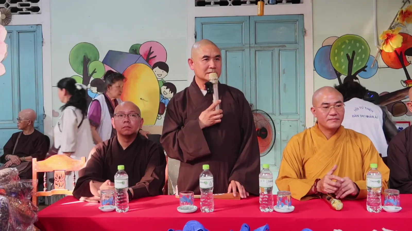 Why the team returns to Diệu Viên Pagoda in Huế every year